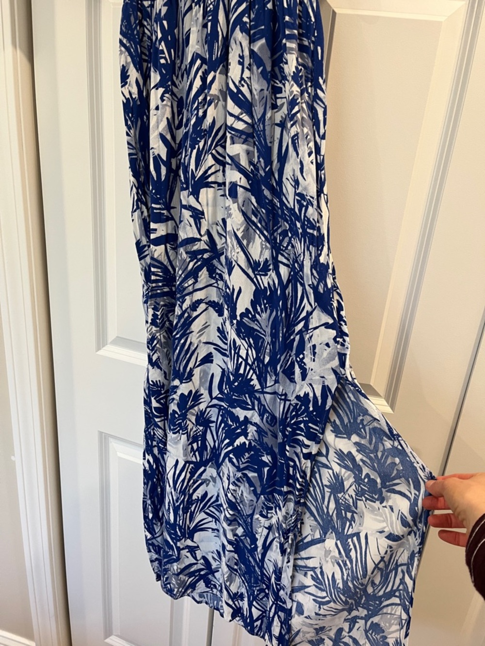 Pinkblush Maternity Blue & White Tropical Print Maxi Dress - Picture 3 of 5